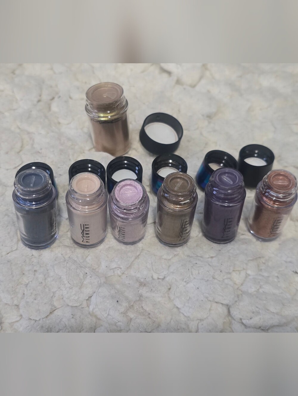 MAC Cosmetics Loose Pigment Eyeshadow Set Of 7 Multicolor Shimmer - Picture 3 of 3